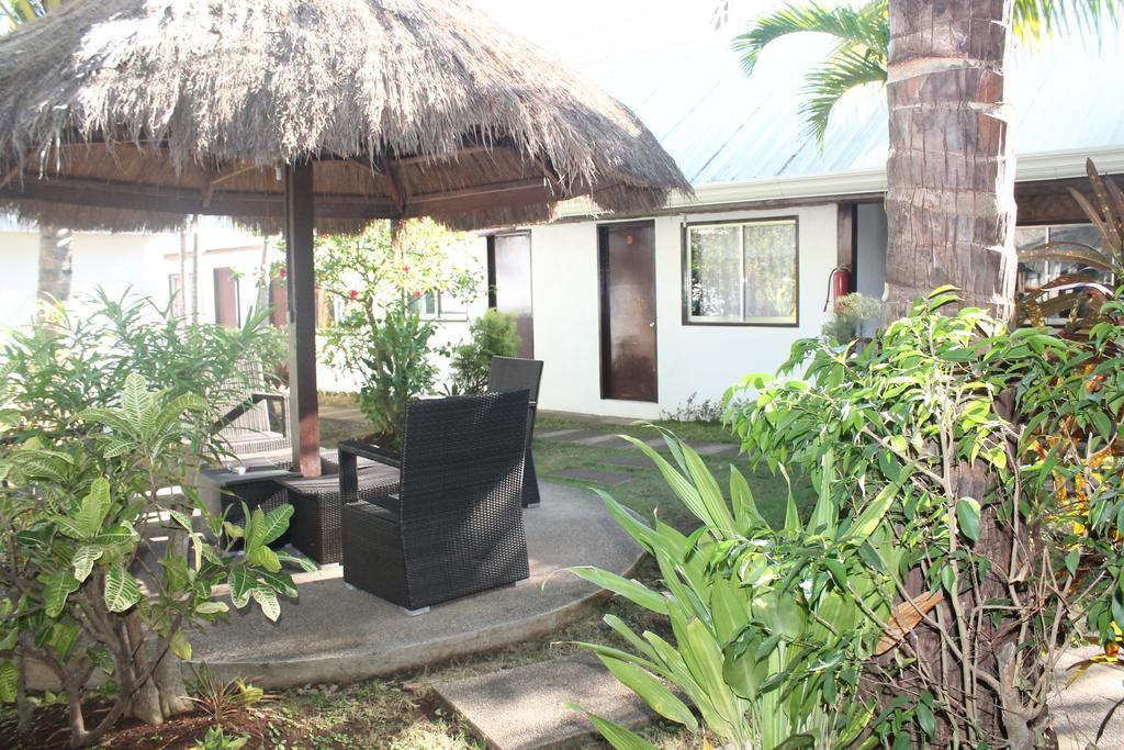 Paragayo Resort Tawala  Exterior foto